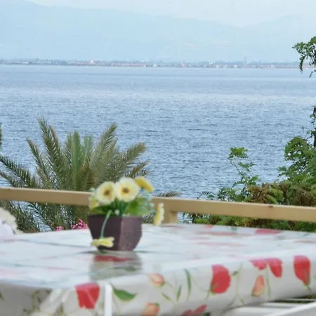 Bati Hotel Akcay (Edremit)